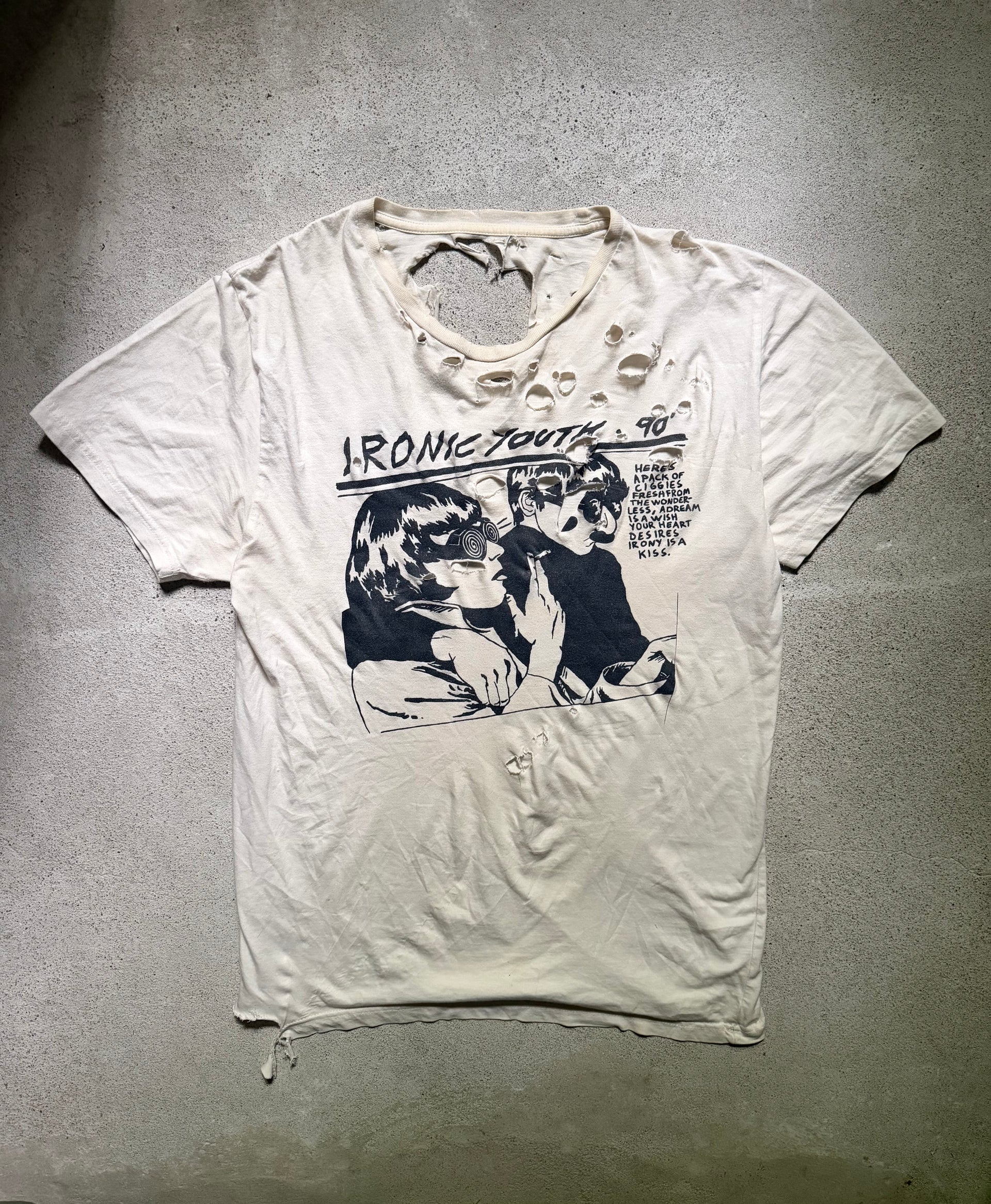2010s Ironic Youth Distressed T-Shirt Size L