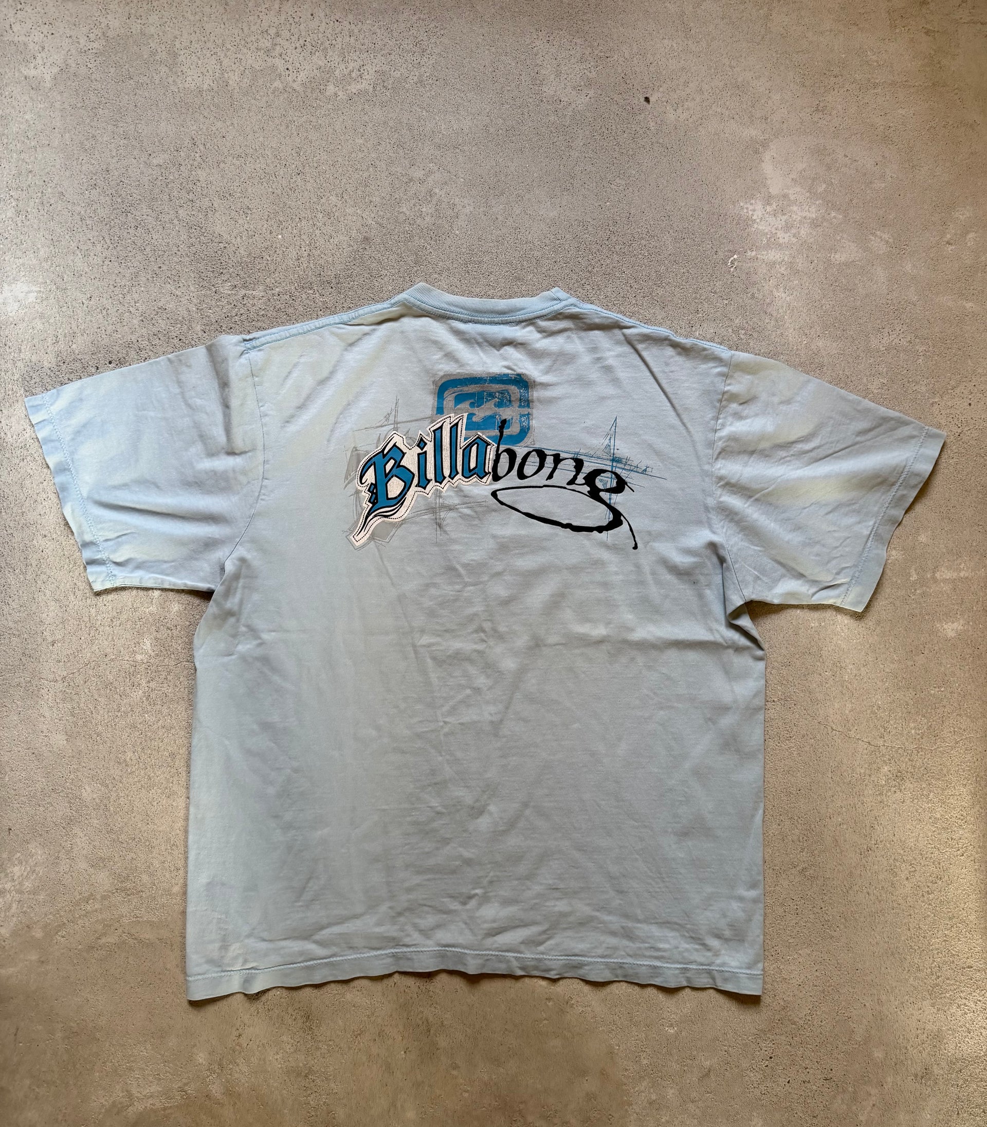 2000s Billabong Logo T-shirt | Size L