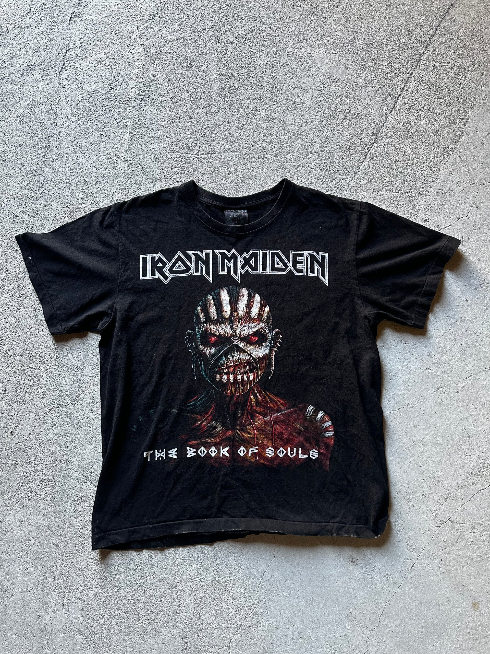 Iron Maiden The Book of Souls tour tee with graphic Eddie print

