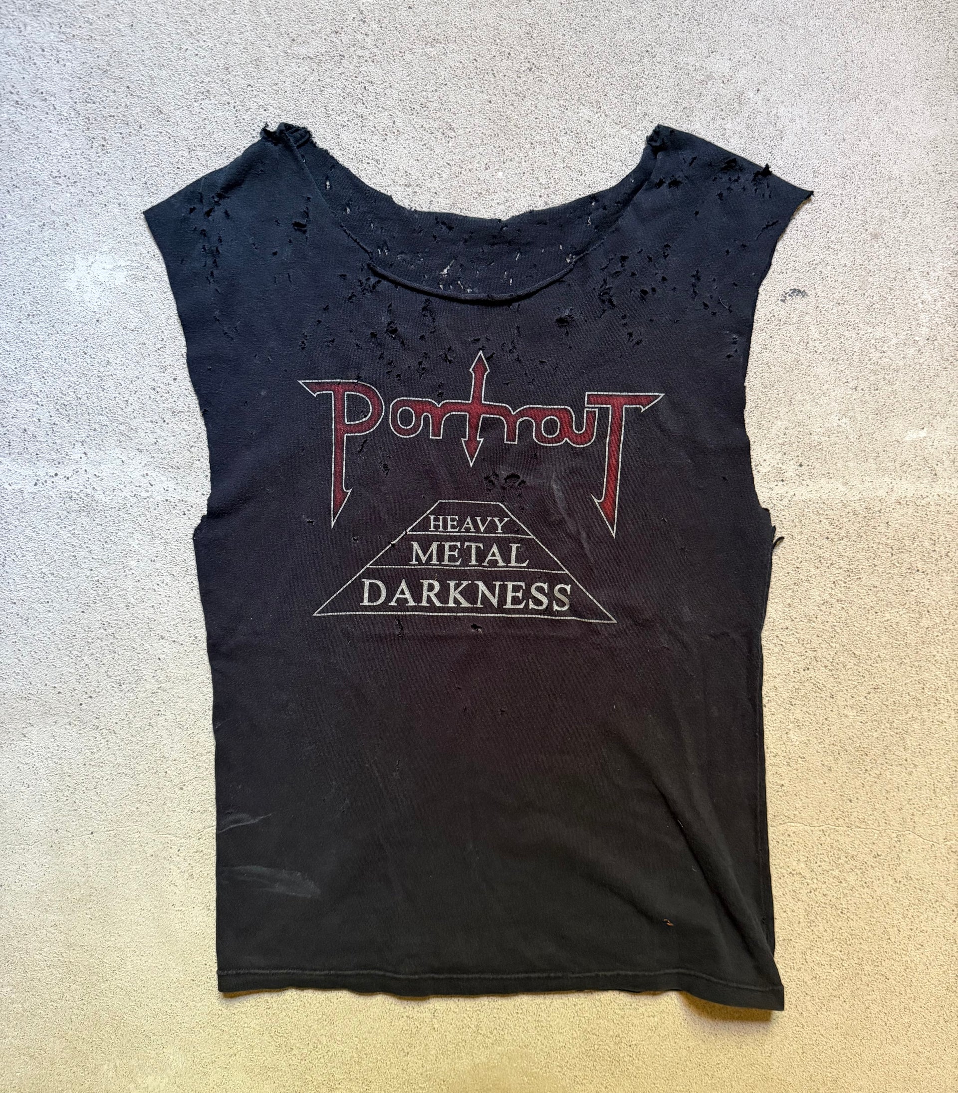 2000s Portrait Heavy Metal Darkness Cut Off Tee | Size M