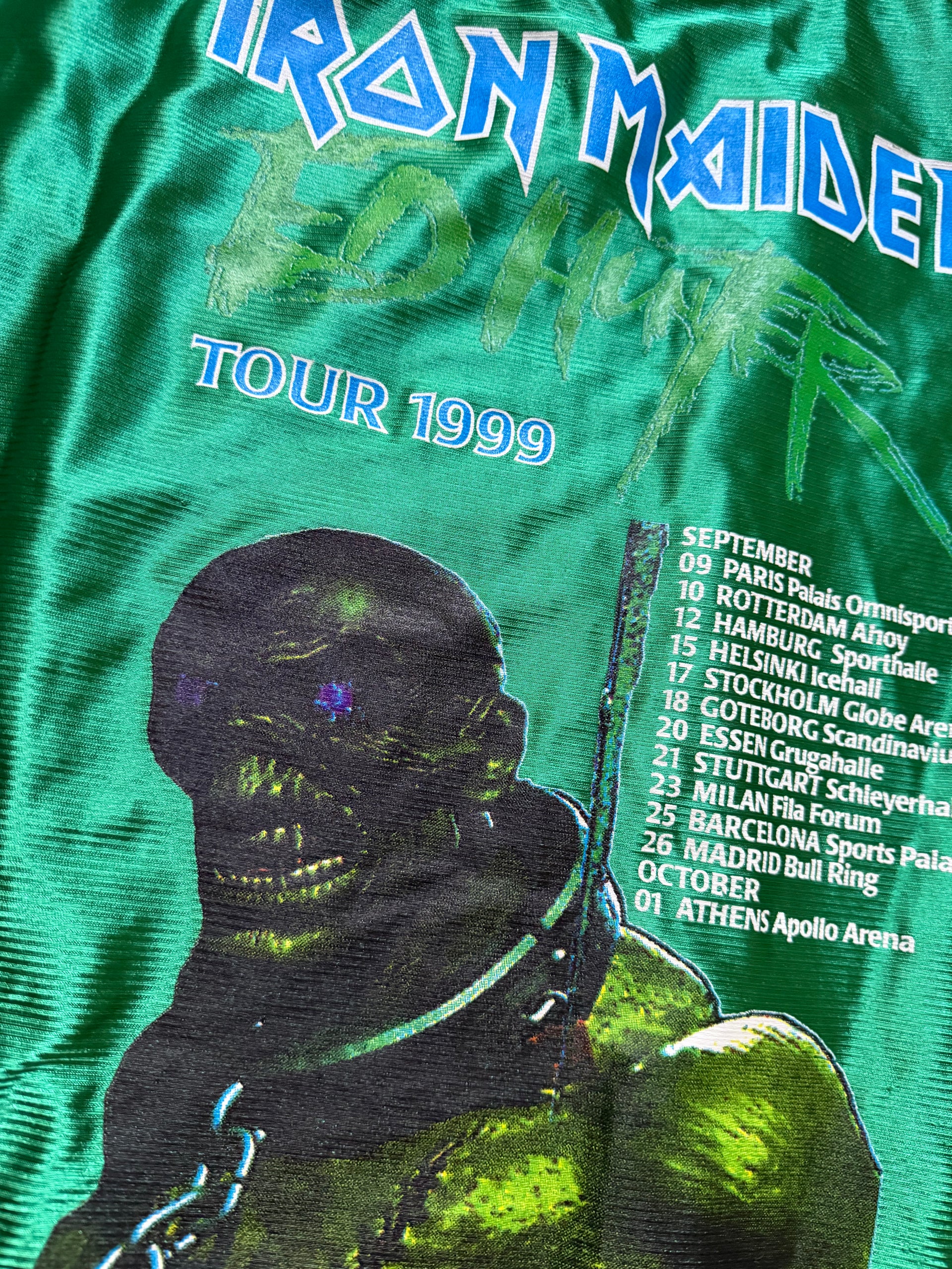 90s Iron Maiden Ed Hunter Tour Jersey 1999 | Size XL