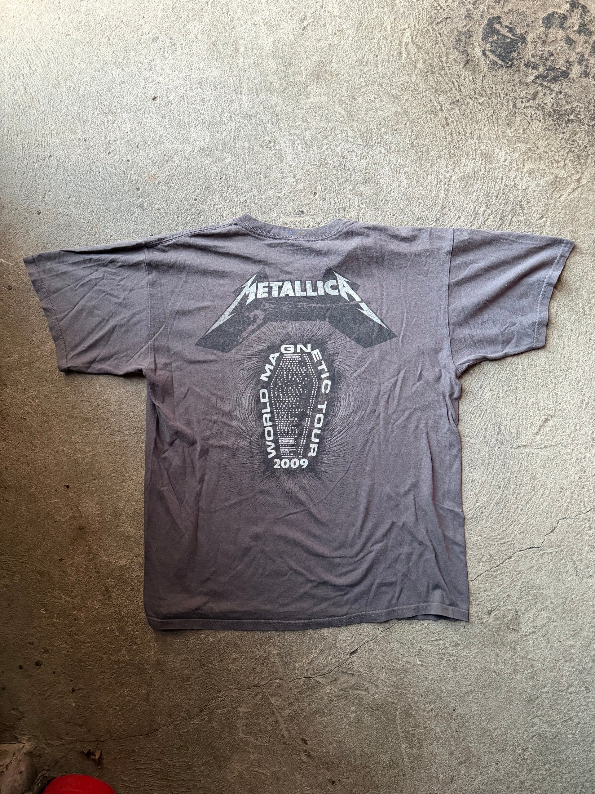 2000s Metallica Death Magnetic | Size L