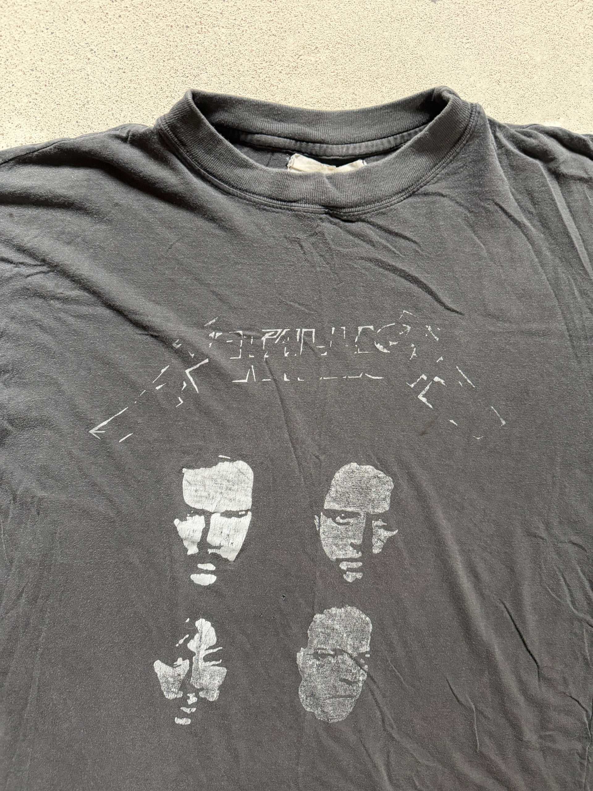 90s Metallica Faded Tee | L