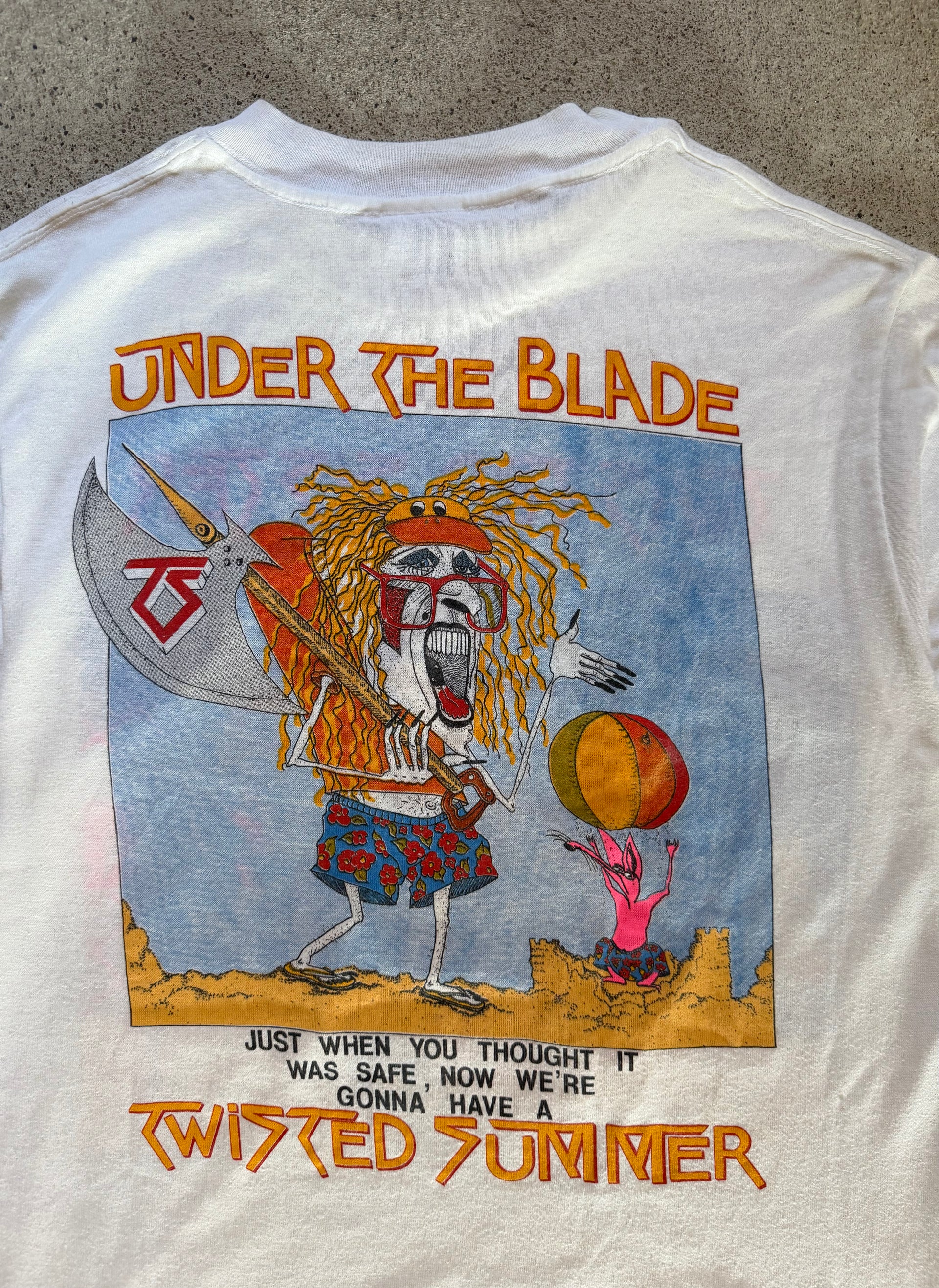 80s Twisted Sister Under The Blade T Shirt | Size M