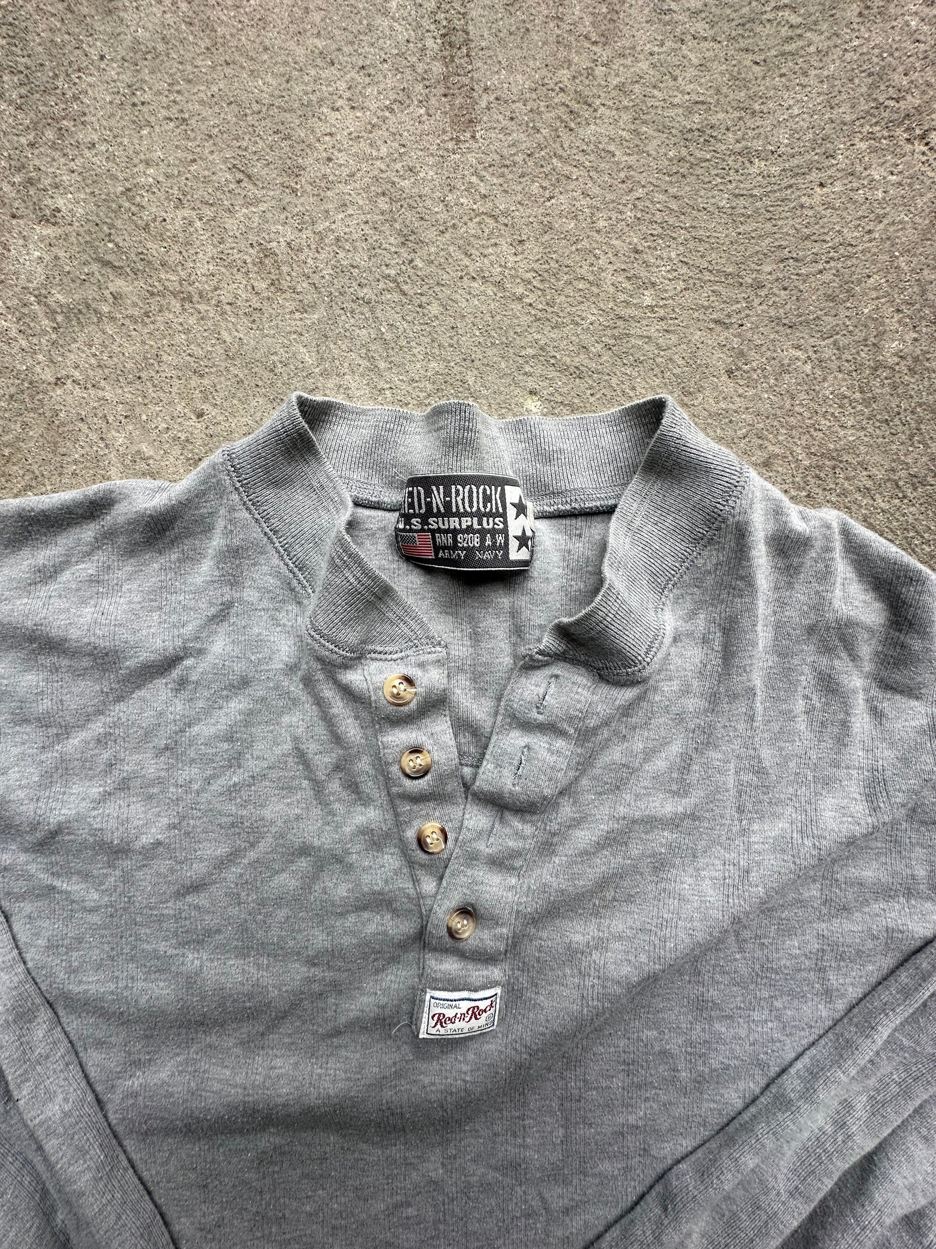 Vintage Red-N-Rock U.S. Surplus Henley | Size M/L