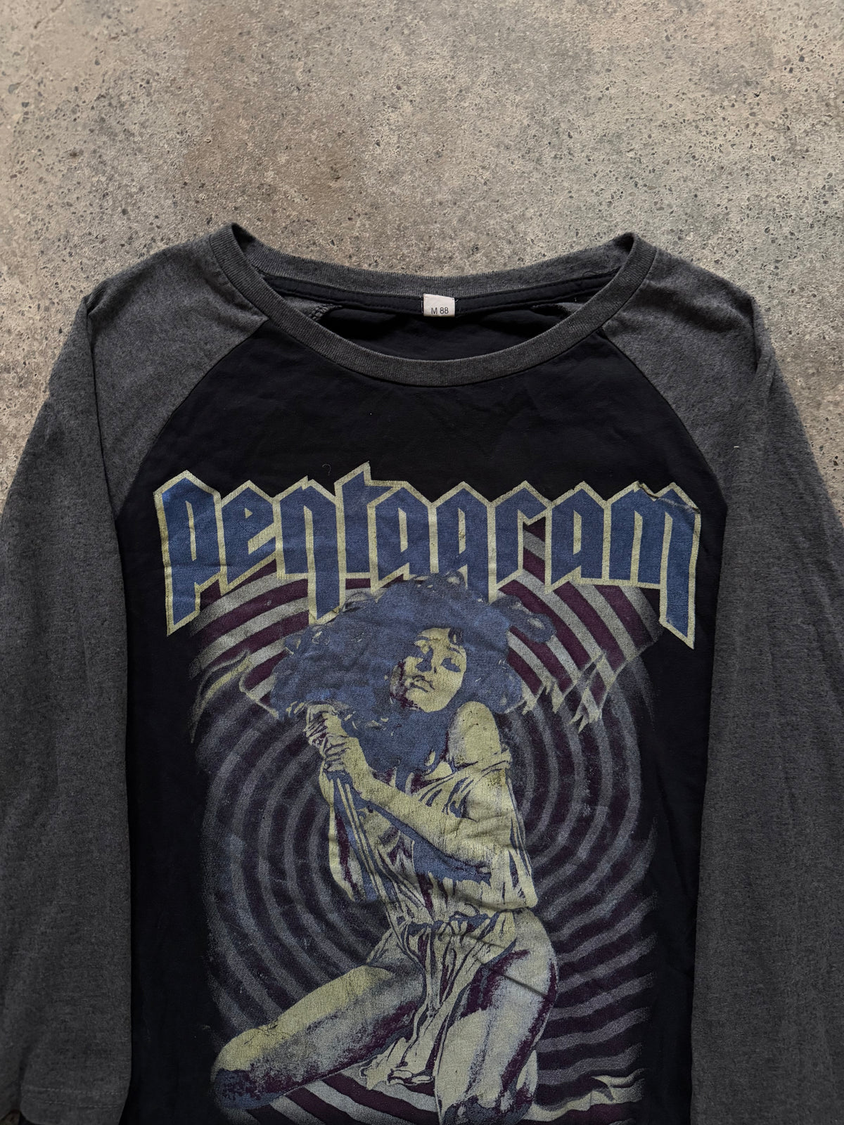 2010s Pentagram Raglan Long Sleeve | Size M