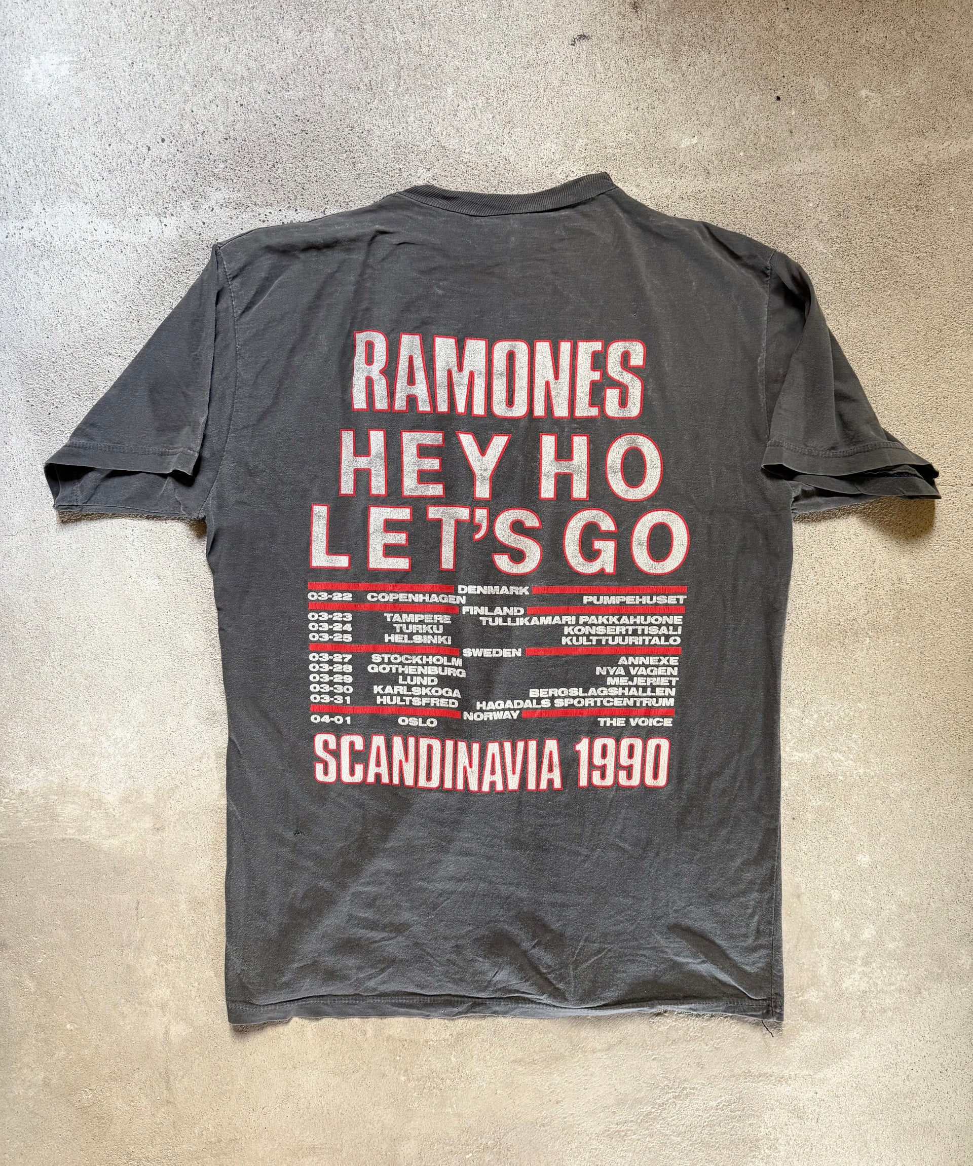 90s Ramones Scandinavia 1990 Tour T Shirt | Size XL