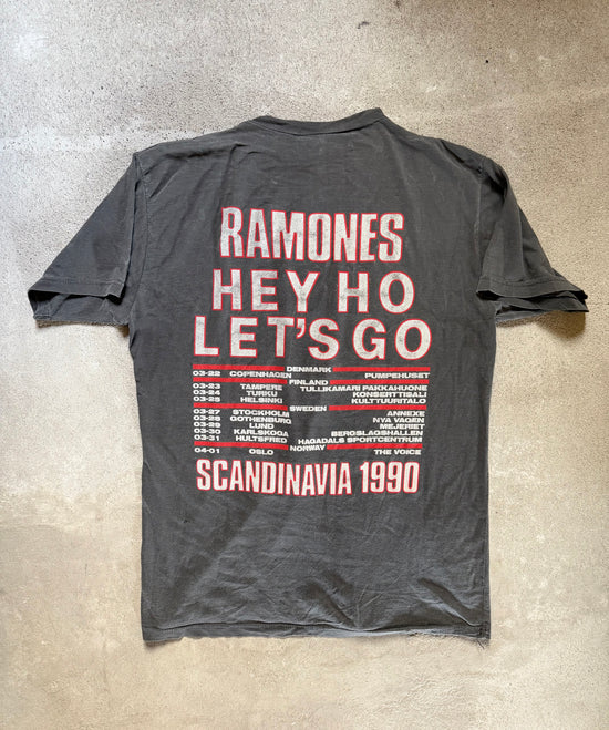 90s Ramones Scandinavia 1990 Tour T Shirt | Size XL