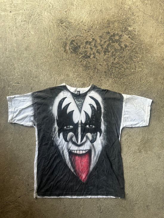 KISS Gene Simmons Airbrush Argentina Bootleg Tee | Size XL