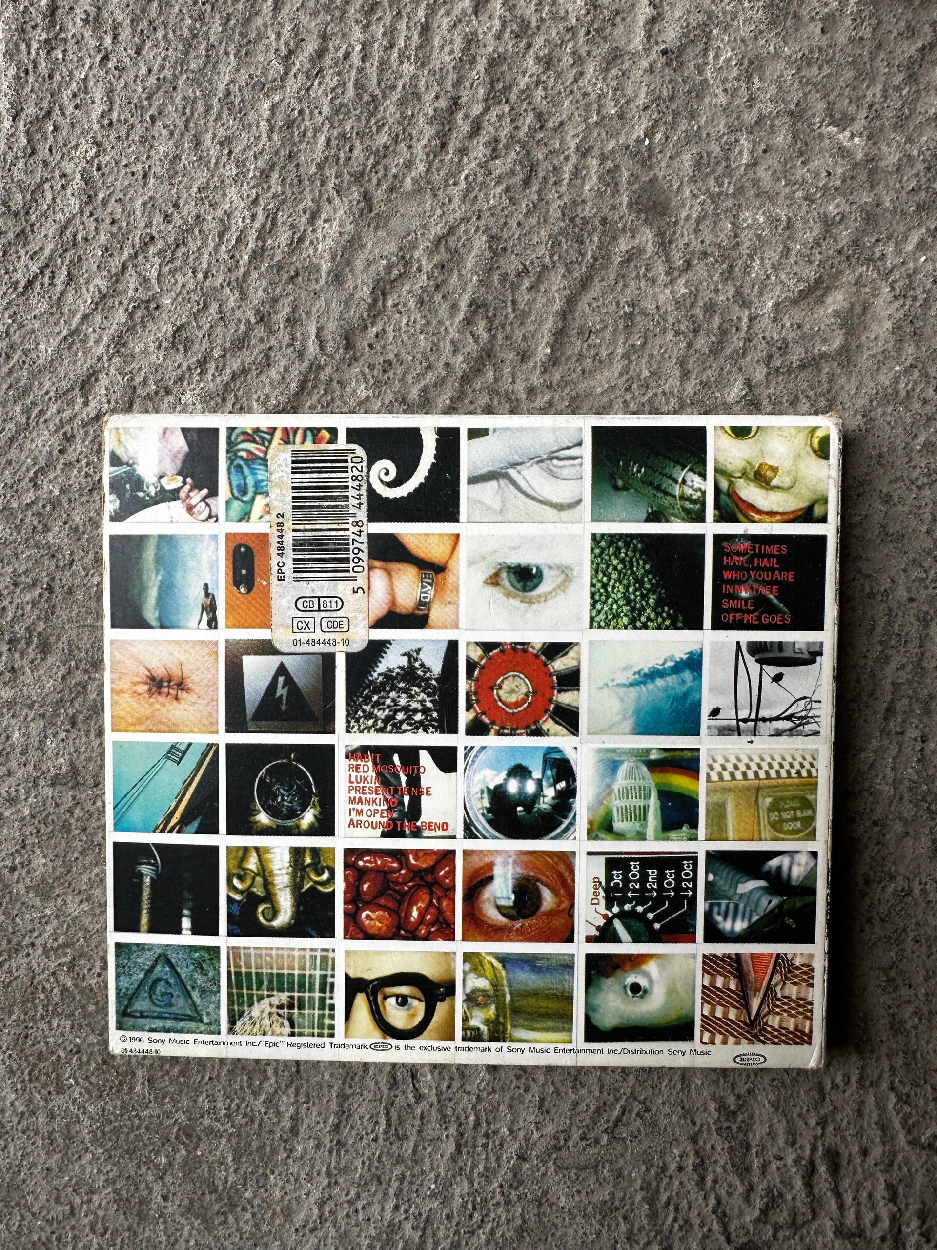 Pearl Jam – No Code (1996 CD Box with Polaroid Inserts)