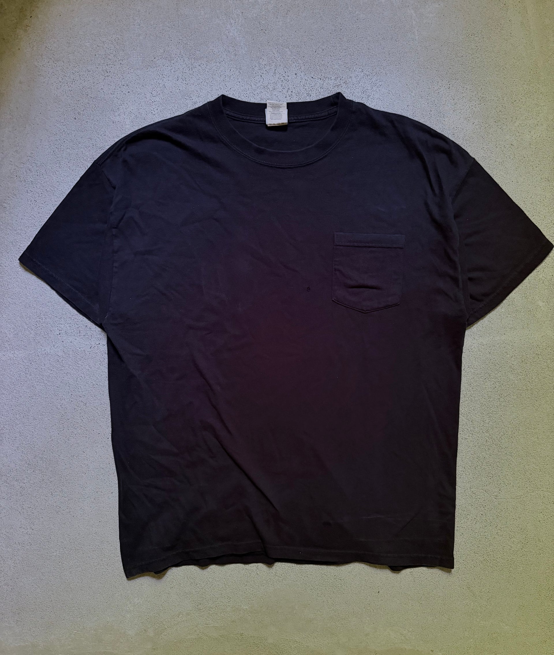 2000s Hanes Heavyweight Pocket Tee | Size XL