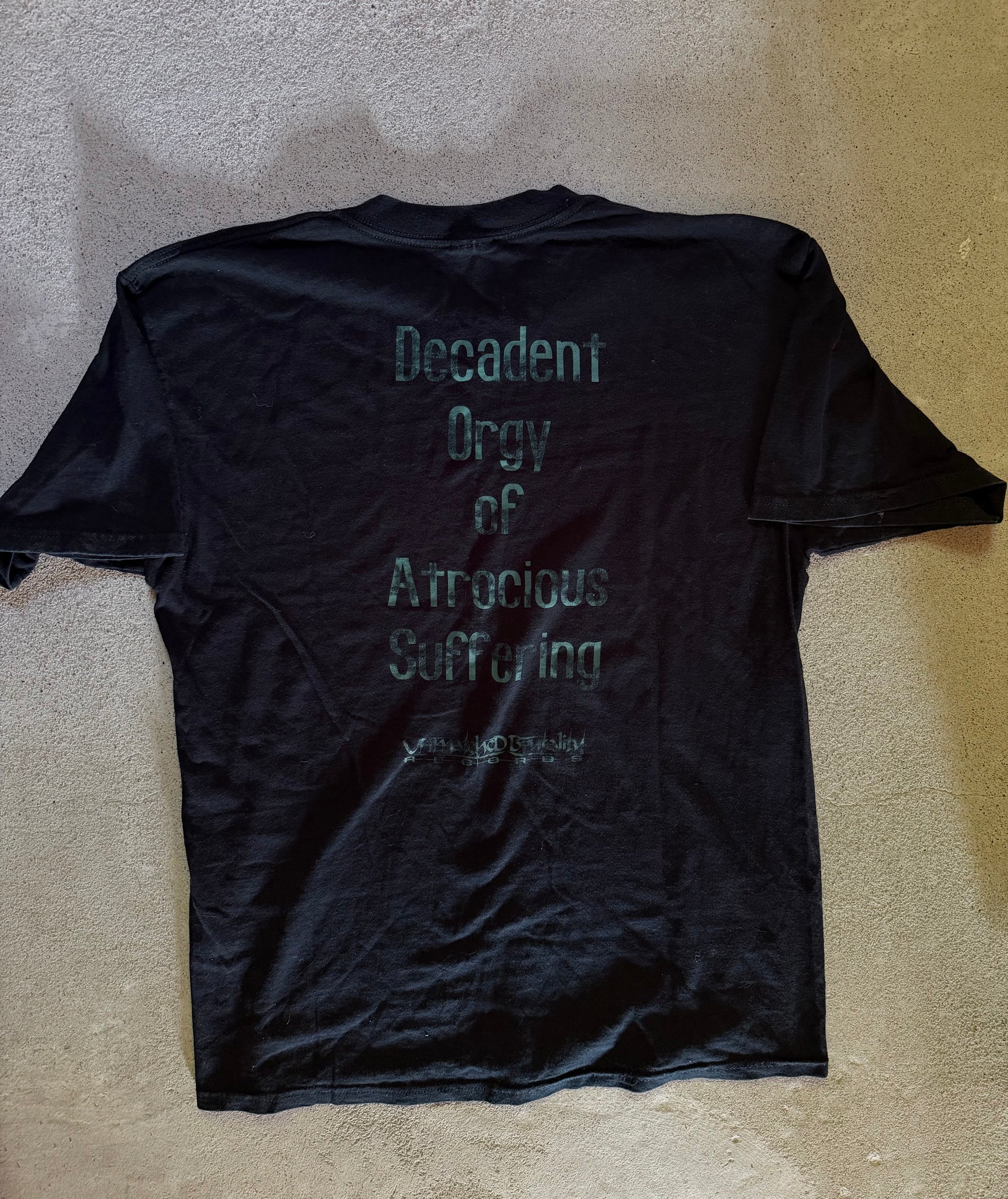 2000s Insidious Decrepancy Decadent Tee | Size L
