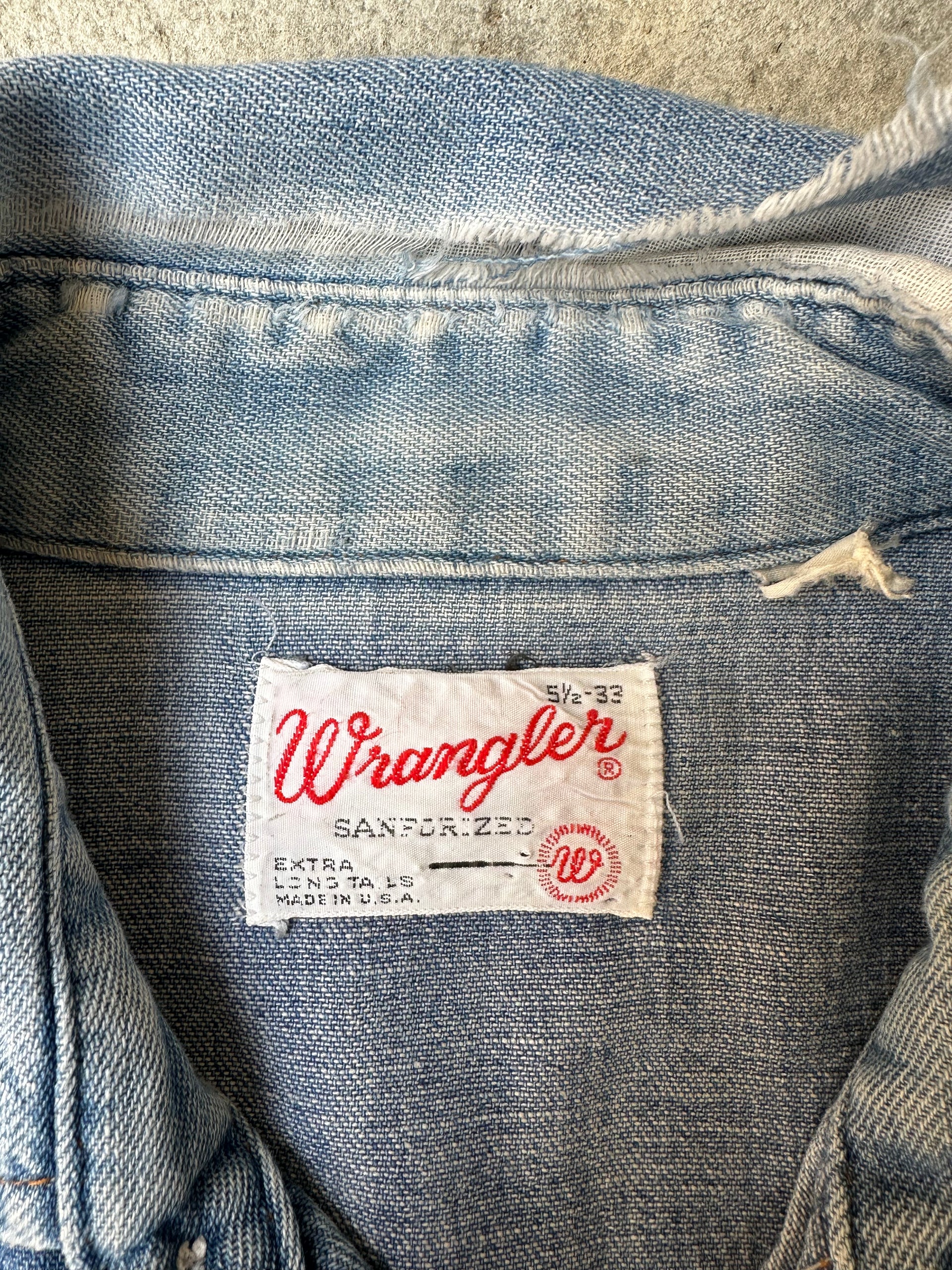 Wrangler logo made in the usa.